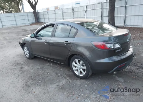 2011 Mazda Mazda3 I Touring из США, поврежденный, VIN JM1BL1VF3B1432937